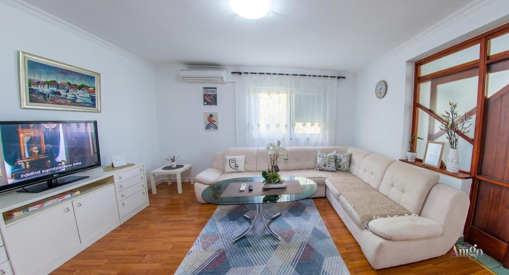 Bega Apartman Мостар Екстериор снимка